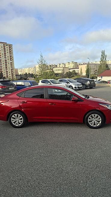 accent 1996: Hyundai Accent: 1.6 l | 2018 il Sedan — 3