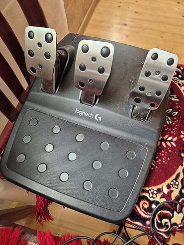 h1 salama 2fh1: Logitech G92 və Shifter. Az və Səliqəli istifadə olunub. Aşağı yeri — 2