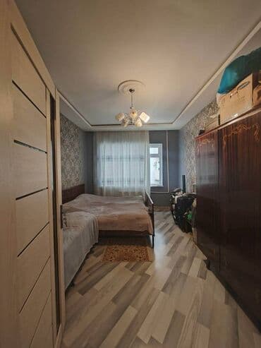 binede ipoteka evler: Bakı, Köhnə Günəşli, 3 otaqlı, Köhnə tikili, m. Əhmədli, 80 kv. m — 3