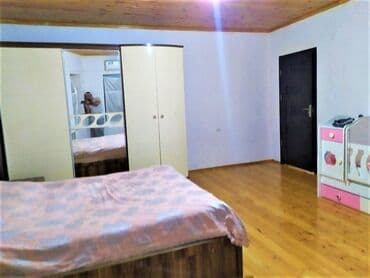 şuşa şəhərciyi: 3 otaqlı, 112 kv. m, Orta təmir — 18