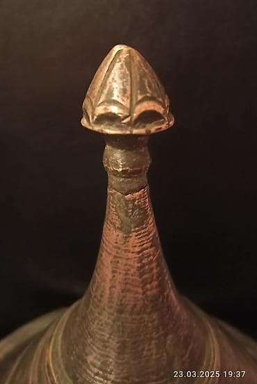 qab qurudan: Mis tagin qabı – konus formalı qapaq və dərin sini - Material — 3