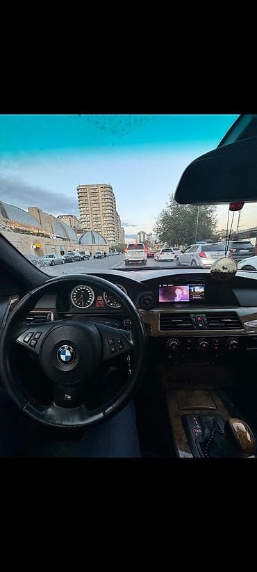x5 4.6: BMW 5 series: 2.5 l | 2006 il Sedan — 3