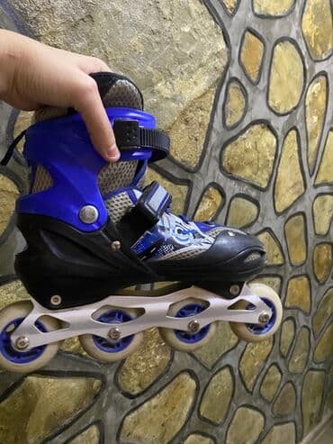 uşaqlar üçün tekerli krosovkalar: 2 sine 50 m endirim olmuyacag vp işleyir nomrem baglidir Mavi və qara — 3