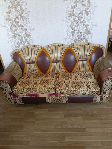 divanlar ikinci əl: Divan, İşlənmiş, Açılan, Bazasız, Parça, Çatdırılma yoxdur — 2