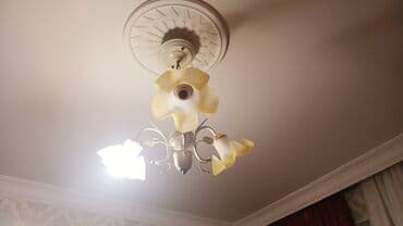 lusdurlar: Çılçıraq, 3 lampa — 1