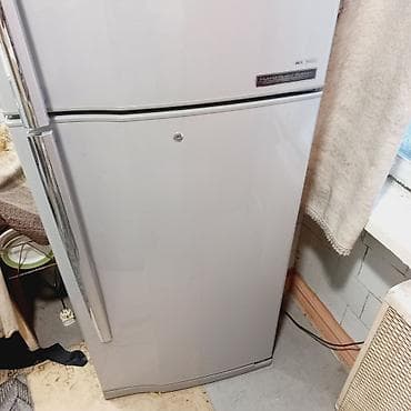 Toshiba iki qapılı soyuducu - Brend: Toshiba - Rəng: gümüşü/boz -