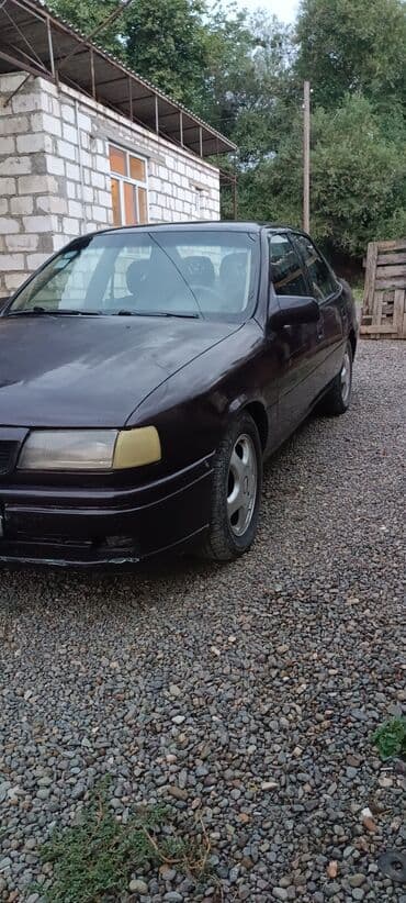 запчасти форд фокус 1: Opel Vectra: 2 l | 1994 il 415000 km Sedan — 3