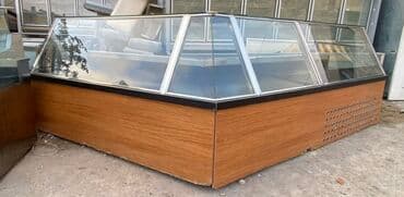 hell soyuducu: Kommersiya müəssisələri üçün nəzərdə tutulmuş bu vitrin, məhsulların — 1