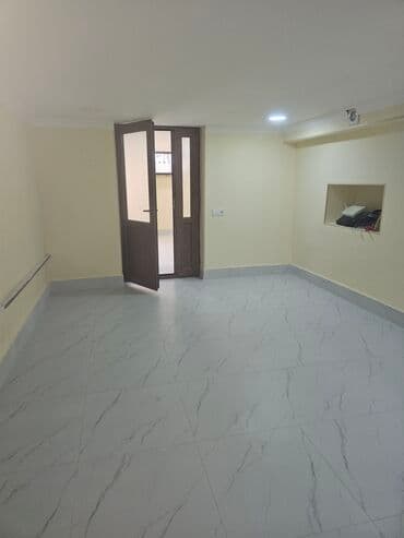 bakixanov ev: Evin birinci mərtəbəsi kirayə verilir — 9