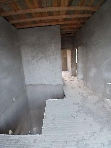 razinde ev: 140 kv. m, 4 otaqlı, Su — 10