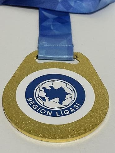kubok satışı: Azərbaycanın Region Liqasının qalibinə təqdim olunan Qızıl medal — 9