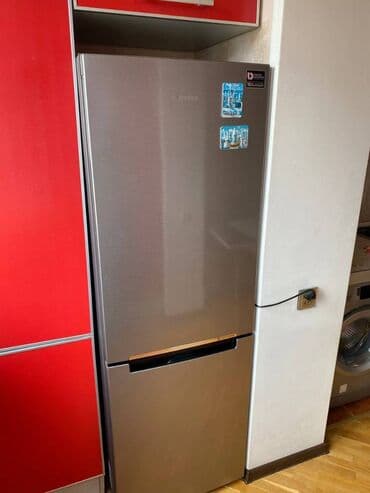 keşle kiraye: Xətai rayonu,Həzi aslanov metrosunun çıxışında,10 mərtəbənin,8-ci — 14