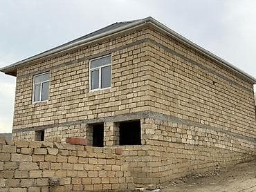 perda: 3 otaqlı, 210 kv. m, Təmirsiz — 1