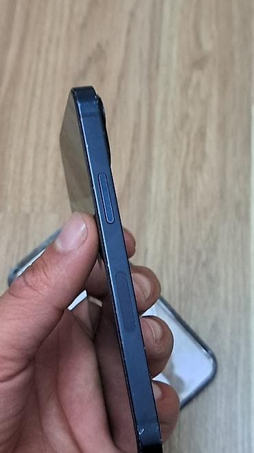 IPhone 13 mini — 3