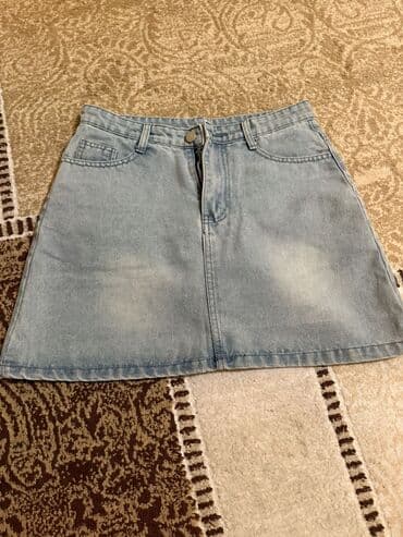 Kişi ayaqqabıları: Açıq mavi rəngli cins ətək - Klassik A-kəsim, qısa uzunluq - Ön — 2