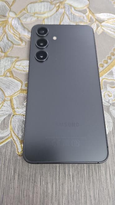 samsung tab e: Samsung Galaxy S24, 256 GB, rəng - Qara, Sensor, Barmaq izi, Simsiz şarj — 5
