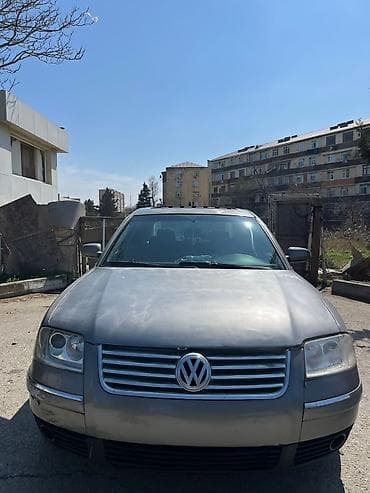 vaz muherriki: Volkswagen Passat: 1.8 l | 2002 il Sedan — 2