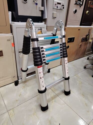 dülgər alətləri: Nərdivan
Hundurluk 2.5m
Tam açilanda 5m
Yüksək keyfiyyətli məhsuldur — 2