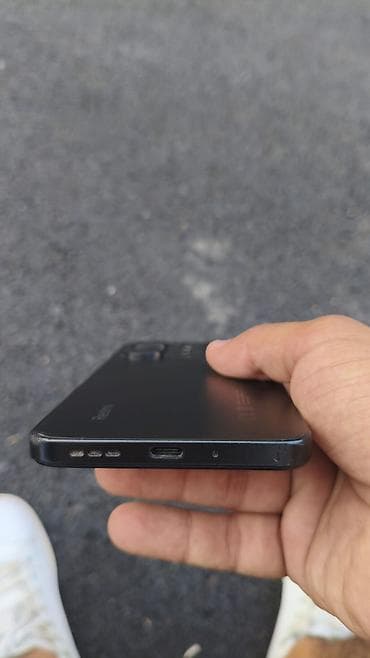 xiomi a4: Xiaomi 13, 256 ГБ, цвет - Черный, 
 Отпечаток пальца — 3