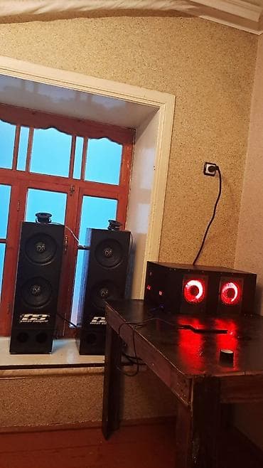 Kolonka, Növ - Akustik, rəng - Qara