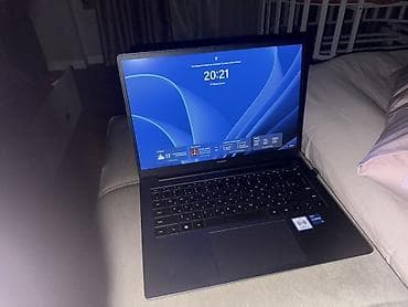 samsung galaxy tab 4: Huawei noutbuk - Seriya: Huawei MateBook (şassi – qara/alüminium — 4
