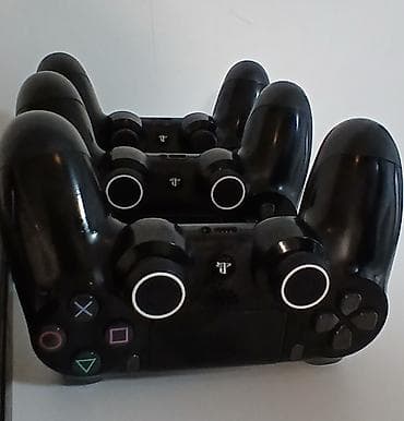 plesteysin: 700m alinib 500e satilir ela veziyyetde prablemsiz.icinde 100 manata 5 — 2