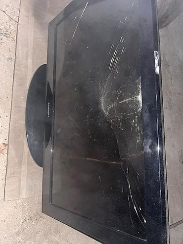 tv sony bravia 32: Ekrani sinib tekce bele her seyi islekdi — 1