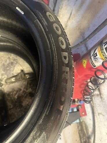 Nəqliyyat: Şin Goodride 215 / 50 / R 17 — 3