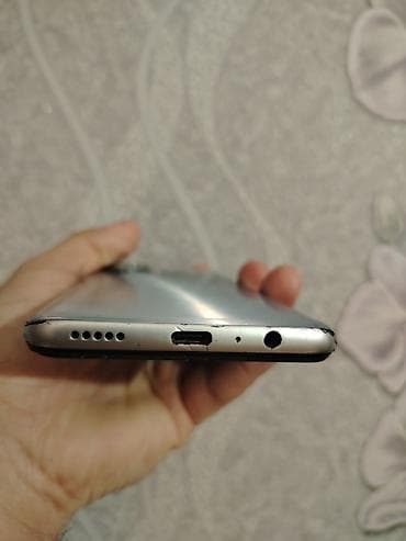 en ucuz laptop: Honor X7, 128 GB, rəng - Gümüşü, Barmaq izi, Face ID — 3