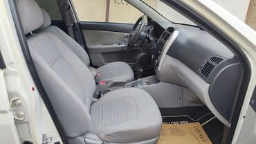 продажа подержанных автомобилей: Kia Cerato: 1.6 л | 2008 г. Седан — 3