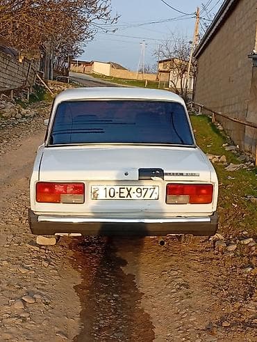 sport rol: Lada 2107 sedan – klassik ağ rəngli model Texniki xüsusiyyətlər və — 2