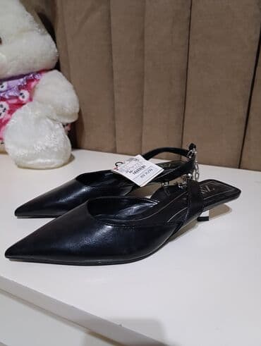 детские кожаные туфли: Туфли, Zara, Размер: 35.5, цвет - Черный, Новый — 2