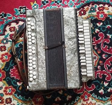 Akustik Akkordeon lalafo.az -da Akustik Akkordeon