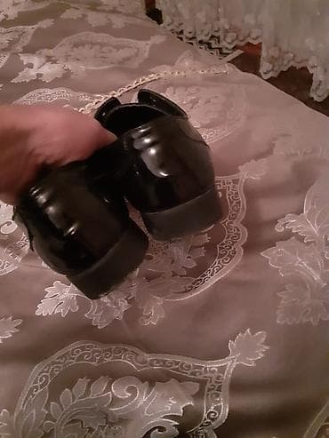 ikinci el xonca: Gencede satilir kişi klassik lakli ayaqabi Turkiye istehsalidir toydan — 4