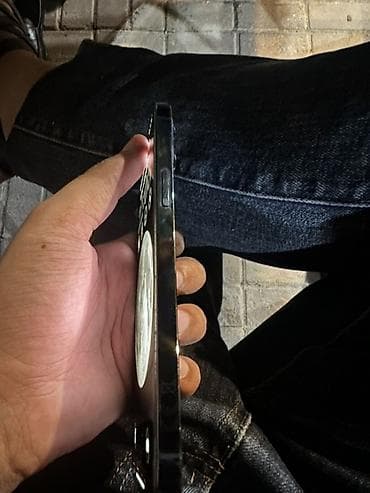 macbook pro 17: IPhone 12 Pro Max, 256 GB, Sierra Blue — 4