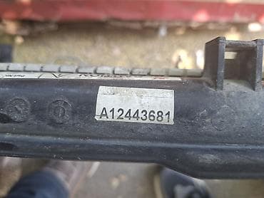 accent 2002: Avtomobil radiatoru – Toyota RAV4 2002 üçün - Ehtiyat hissəsi nömrəsi — 3