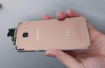 TV və video: Samsung Galaxy A5 2016, 16 GB, rəng - Qızılı, Qırıq — 3