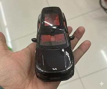 mini disk: Kia K5 miniatür model maşın - Ölçü: təxmini 1:32 miqyas (kompakt — 10