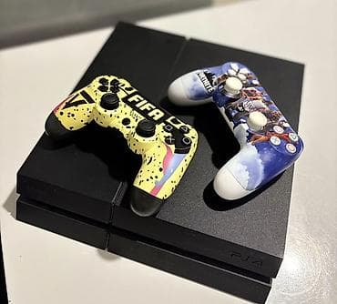 PS4 oyun konsolu + aksesuar və disklər dəsti - 2 ədəd DualShock 4 at lalafo.az PS4 oyun konsolu + aksesuar və disklər dəsti - 2 ədəd DualShock 4