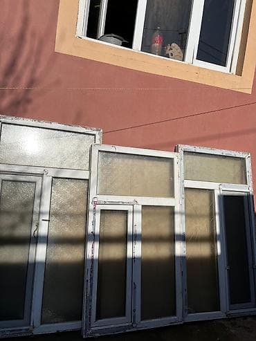 ev fasad boyalari: PVC pəncərə və qapı blokları – bir neçə ədəd dəst Xüsusiyyətlər: - Ağ — 2