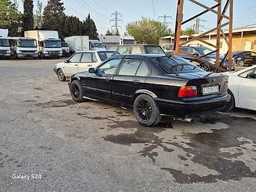 masin bmw: BMW 318: 1.8 l | 1993 il Sedan — 5