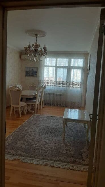 yevlaxda satilan evler 2021: 3 otaqlı, Yeni tikili, m. Əhmədli, 87 kv. m — 1