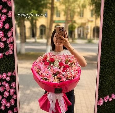 gul sekileri: Sumqayit Çiçək buketləri – “Eshq flowerss” Məhsul təsviri: - Zərif — 1