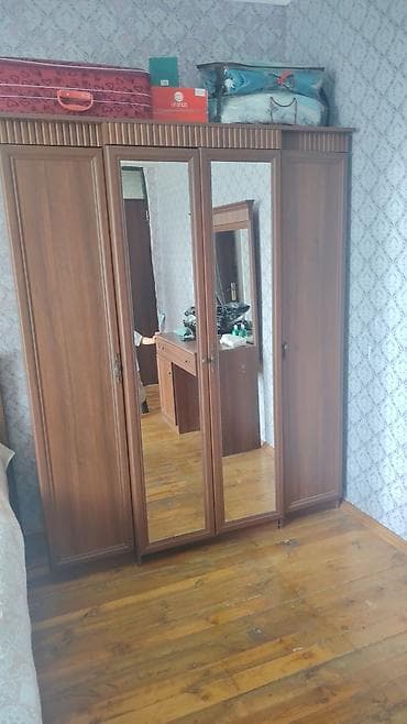 ref: Yataq otağı üçün qapılı paltar dolabı - Material: taxta effektli — 1