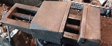 Dekorativ divar panelləri: Ağır tip dəzgah üçün sıxac (mengene) - Material: tam metal — 2