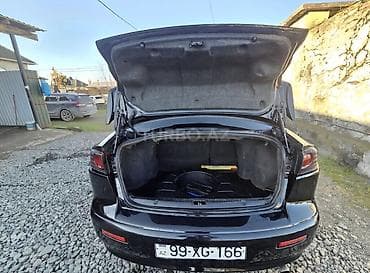 07 masın: Mitsubishi Lancer: 2 l | 2008 il 281000 km Sedan — 1