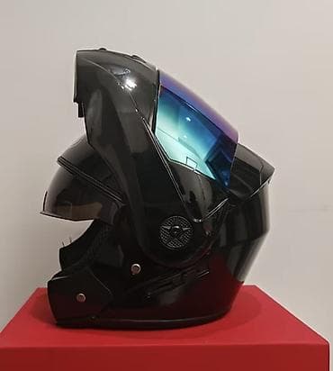 moto mator: Motosiklet dəbilqəsi, 2-ci şəkildəki açılıb-bağlanan mat Qara model — 6