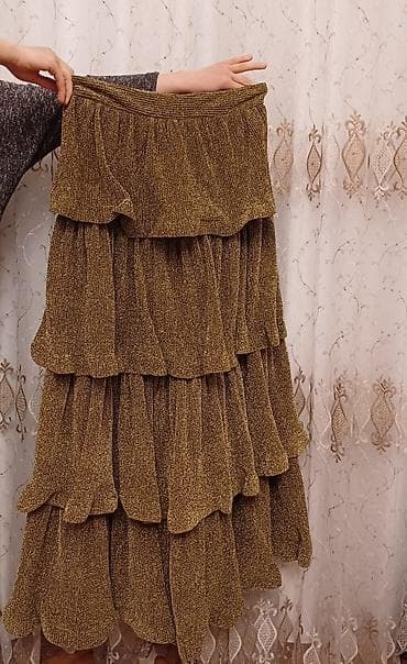 uzun etek: Qızılı-şimmer parıltılı, qat-qat volanlı uzun ətək - Material — 1