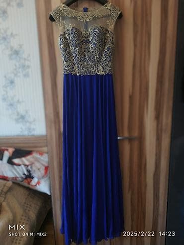 muncuqdan canta: Bu don 190 AZN-ə alınıb. 2 dəfə geyinilib. İndi isə 70 AZN-ə satılır — 1