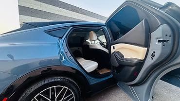 tesla model s: Ford Mustang Mach-E Premium Long Range 2024 Satılır. Avtomobil şəxsi — 4